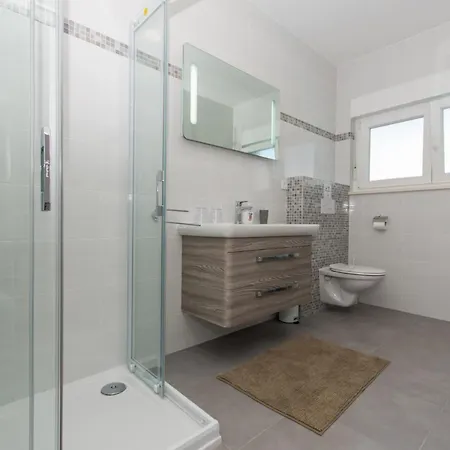 Piramida Apartment