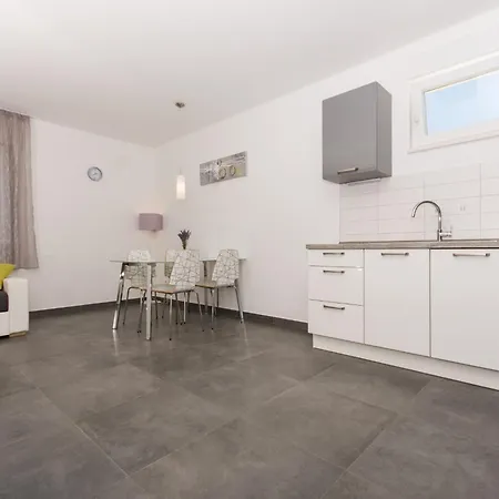 Piramida Apartment