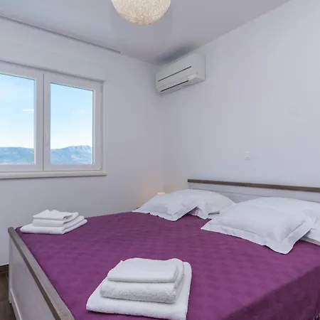 Piramida Trogir